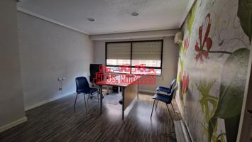¡¡ INTERESANTE ENTRESUELOS ACTO PARA CUALQUIER TIPO DE OFICINA O CONSULTORÍA. !! photo 0