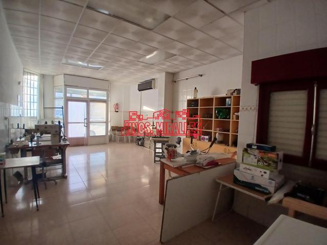 ¡¡ LOCAL PLANTA BAJA 96 m2 PARA TRANSFORMAR EN VIVIENDA EN ASPE !! photo 0