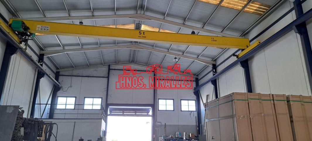 NAVE POLIGONO 3 HNAS EN ASPE photo 0