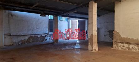 SE ALQUILA NAVE EN BACAROT photo 0