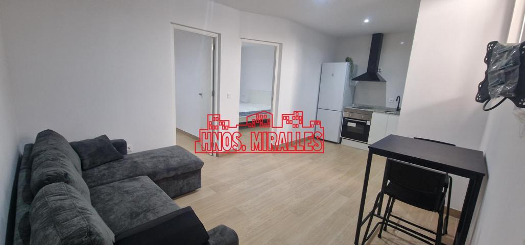 ¡¡ ENTRESUELOS COMPLETAMENTE A ESTRENAR CON TODOS LOS MUEBLES NECESARIOS PARA UNA BUENA CONVIVENCIA!! photo 0