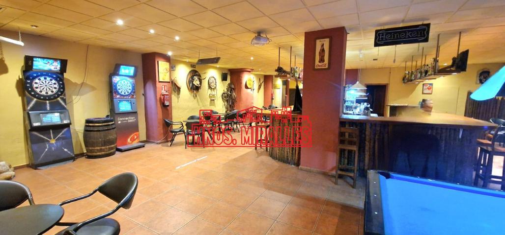 ¡¡ INTERESANTE LOCAL DE 250 METROS, DESTINADO COMO BAR DE COPAS Y MAQUINARIAS DE OCIO !! photo 0