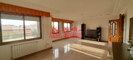 SE ALQUILA PISO DE 170 METROS EN CARRUS (ELCHE) photo 0