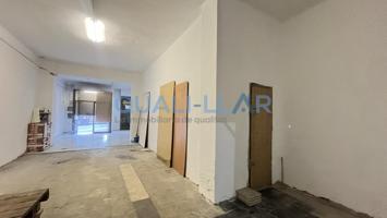 LOCAL COMERCIAL EN VENTA photo 0