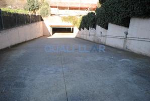 PARKING EN ALQUILER photo 0