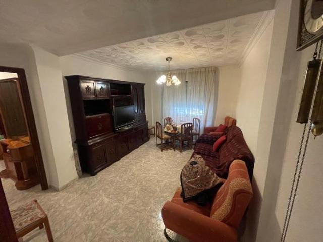 LA CASITA INMOBILIARIA VENDE PISO ZONA MARIA MARÍN photo 0