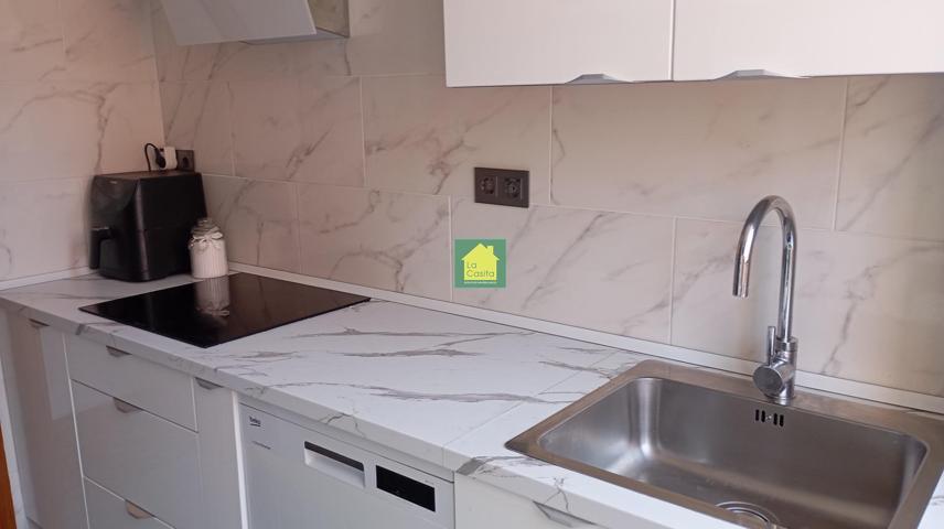 LA CASITA INMOBILIARIA VENDE PISO ZONA EL PILAR photo 0