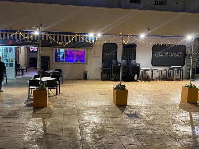 Local comercial en venta con alto potencial photo 0