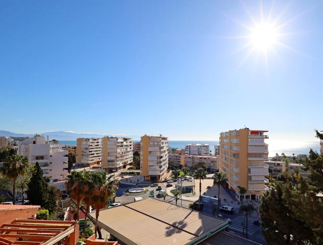 Estupendo piso dos dormitorios en Montemar con vistas al mar. photo 0