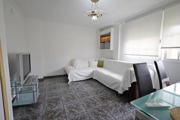 Estupendo piso en venta de 3 dormitorios en Torremolinos photo 0