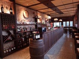 En venta Negocio : Cafetería Holandesa tienda Gourmet de charcutería selecta, vinos y Carnes en la Carihuela. photo 0