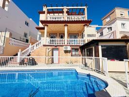 Villa En venta en Vélez-Málaga photo 0