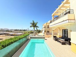 Villa En venta en Vélez-Málaga photo 0