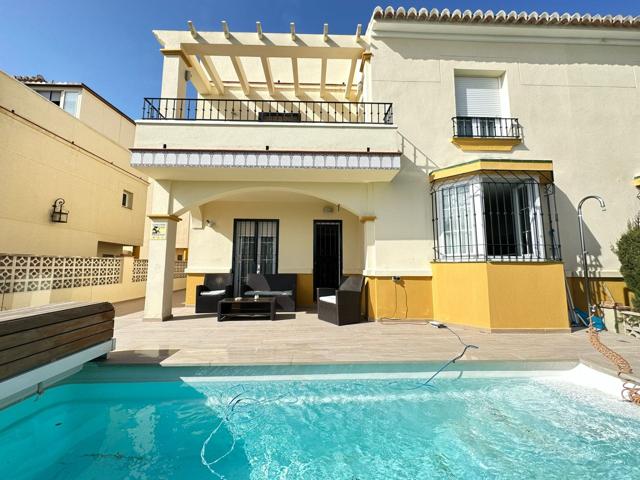 Villa En venta en Vélez-Málaga photo 0