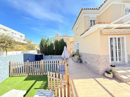 Villa En venta en Vélez-Málaga photo 0