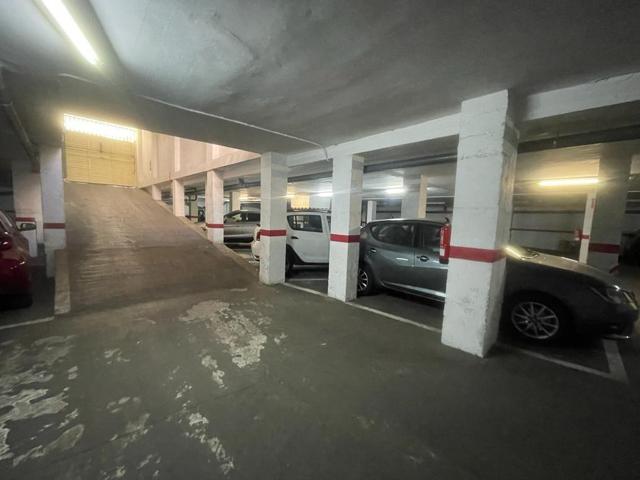 Plaza De Parking en venta en Montcada i Reixac de 11 m2 photo 0