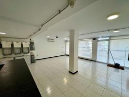 Local en alquiler en Montcada i Reixac de 71 m2 photo 0