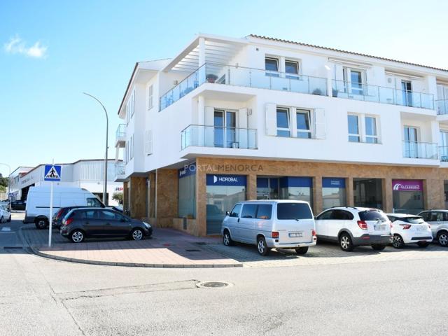 Local En venta en Alaior photo 0