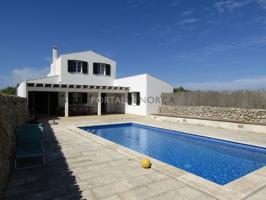 Casa De Campo En venta en Maó photo 0