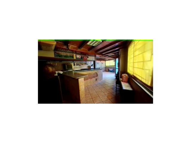 Local En venta en Vilafranca Del Penedès photo 0