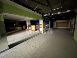 Local en venta en Ponteareas de 1018 m2 photo 0