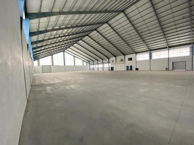 Nave Industrial en alquiler en Porriño de 3490 m2 photo 0