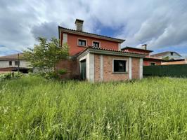 Casa - Chalet en venta en Ponteareas de 168 m2 photo 0