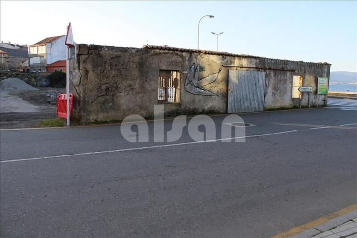 Terreno en venta en Illa de Arousa de 486 m2 photo 0