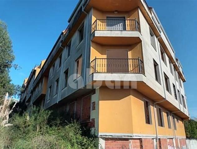 Edificio en venta en Ribeira de 9300 m2 photo 0