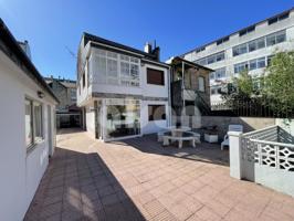 Casa - Chalet en venta en Vigo de 206 m2 photo 0