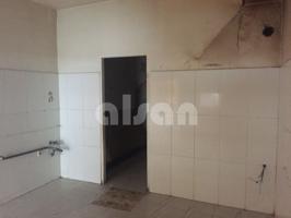 Local en venta en Vigo de 53 m2 photo 0