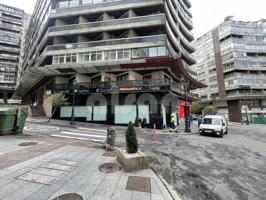 Local en venta en Vigo de 255 m2 photo 0