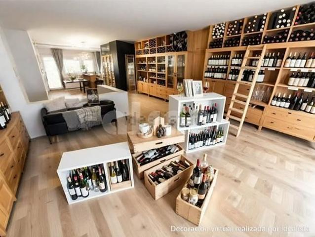 Local en alquiler en Vigo de 160 m2 photo 0