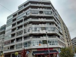 Local en venta en Vigo de 69 m2 photo 0