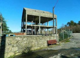 Casa - Chalet en venta en Cotobade de 345 m2 photo 0