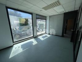 Local en alquiler en Vigo de 173 m2 photo 0