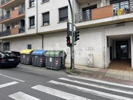 Local en alquiler en Moaña de 231 m2 photo 0