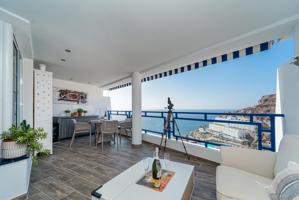 Exclusivo apartamento renovado con impresionantes vistas en Taurito photo 0