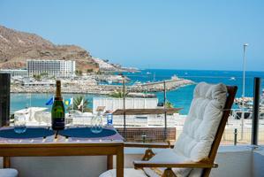 Apartamento exclusivo de 2 dormitorios a escasos pasos de la playa photo 0