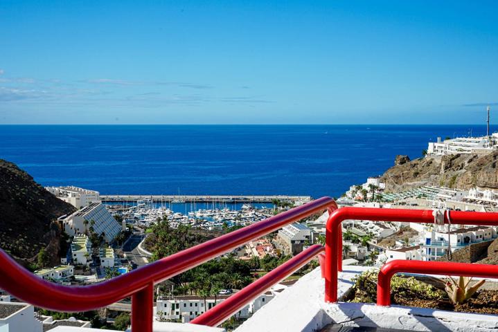 Apartamento con gran terraza orientada al sur y vistas espectaculares photo 0
