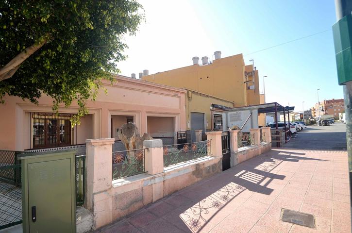 CASA CON JARDIN photo 0
