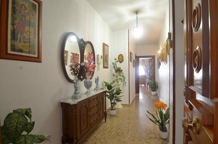 Piso en Almeria photo 0