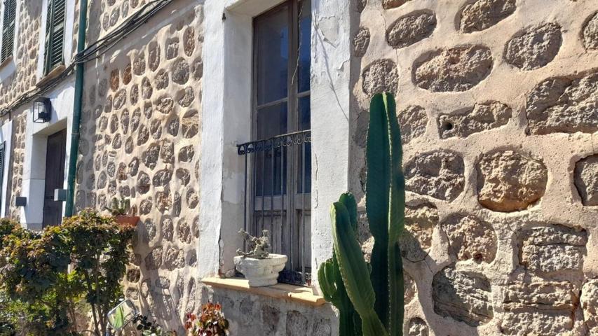 Casa a Reformar Con Gran Potencial en Sóller photo 0