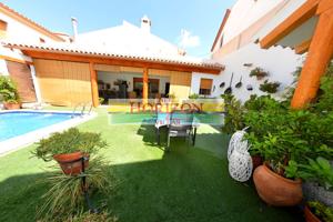 CASA EN ALBANCHEZ AREA photo 0