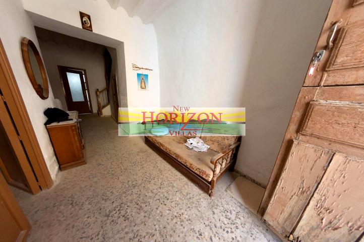 TOWNHOUSE IN CANTORIA AREA photo 0