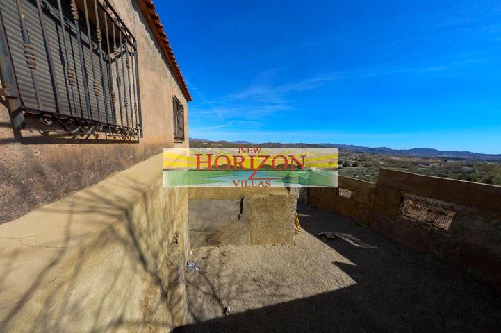 COUNTRY HOUSE TO BE REFORMED IN ZURGENA AREA photo 0