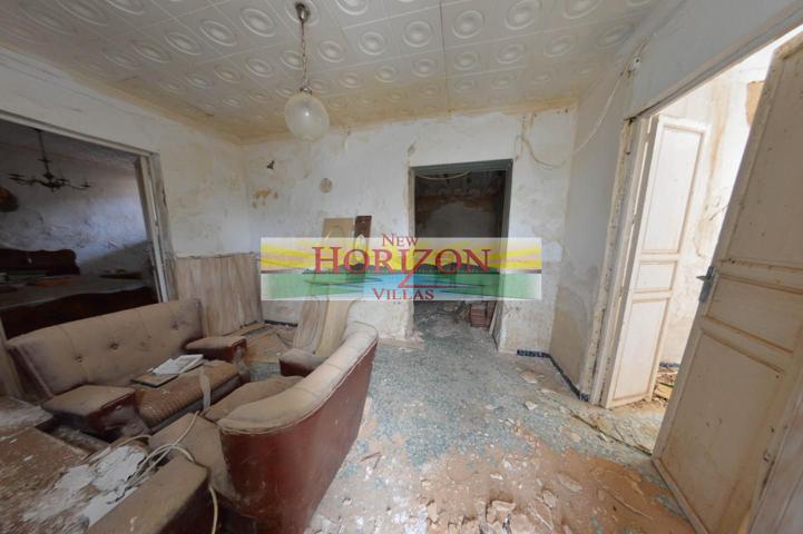 House to renovate in Huercal-Overa photo 0