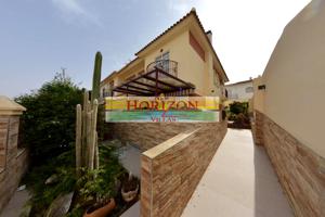 House in Huercal-Overa photo 0