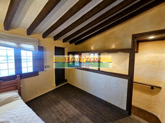 House in Lubrín Area photo 0