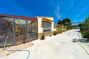 COUNTRY HOUSE IN HUÉRCAL-OVERA AREA photo 0